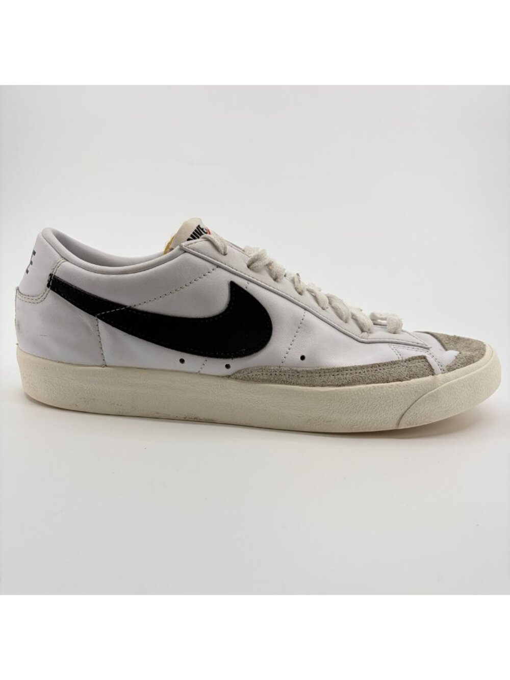 Nike Blazer Low '77 Vintage Mens Size 12 White Athletic Leather Shoes Sneakers
